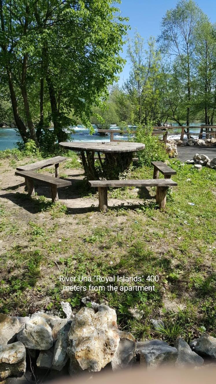 APARTMAN Em Bihać Exterior foto