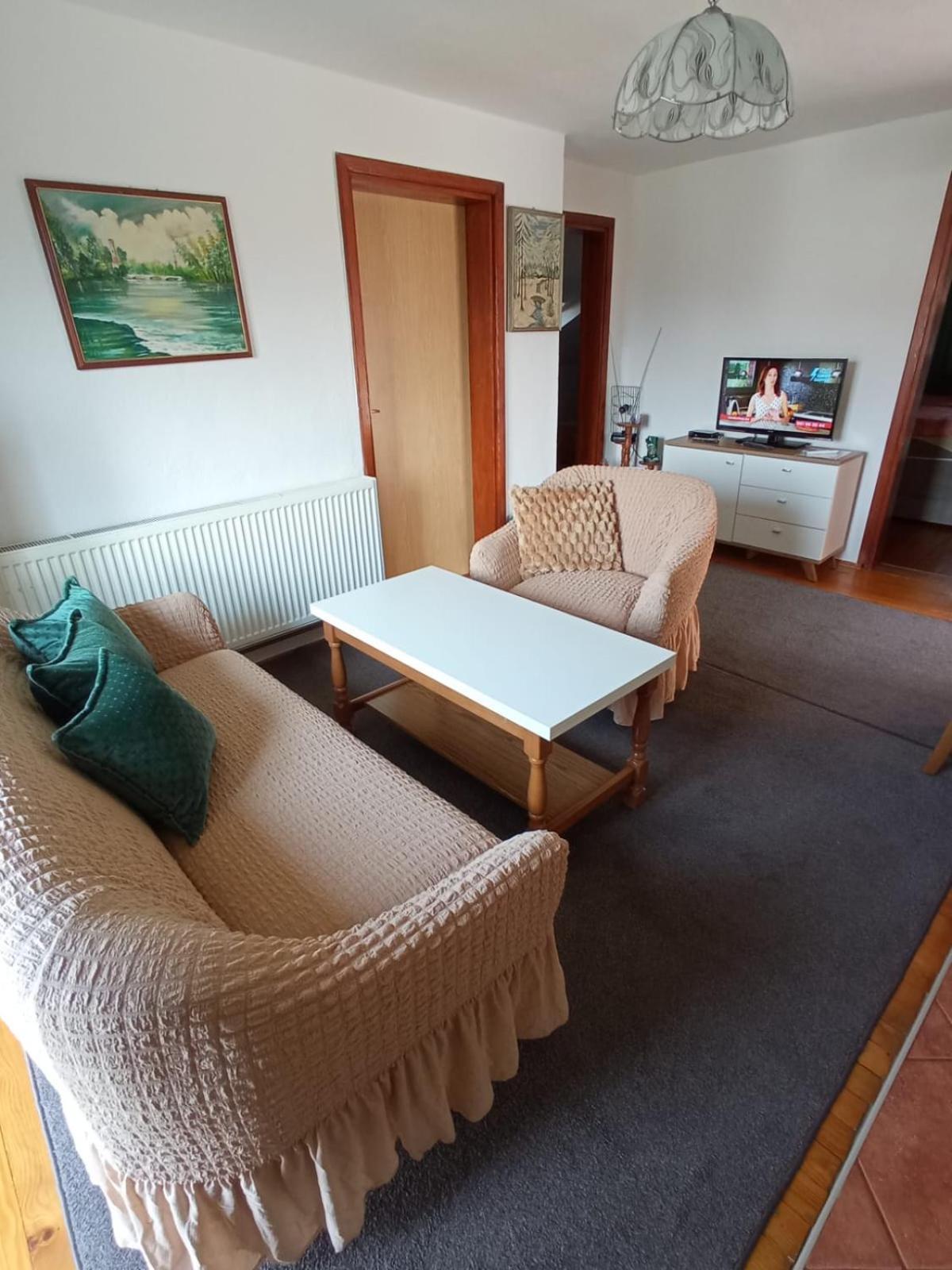 APARTMAN Em Bihać Exterior foto